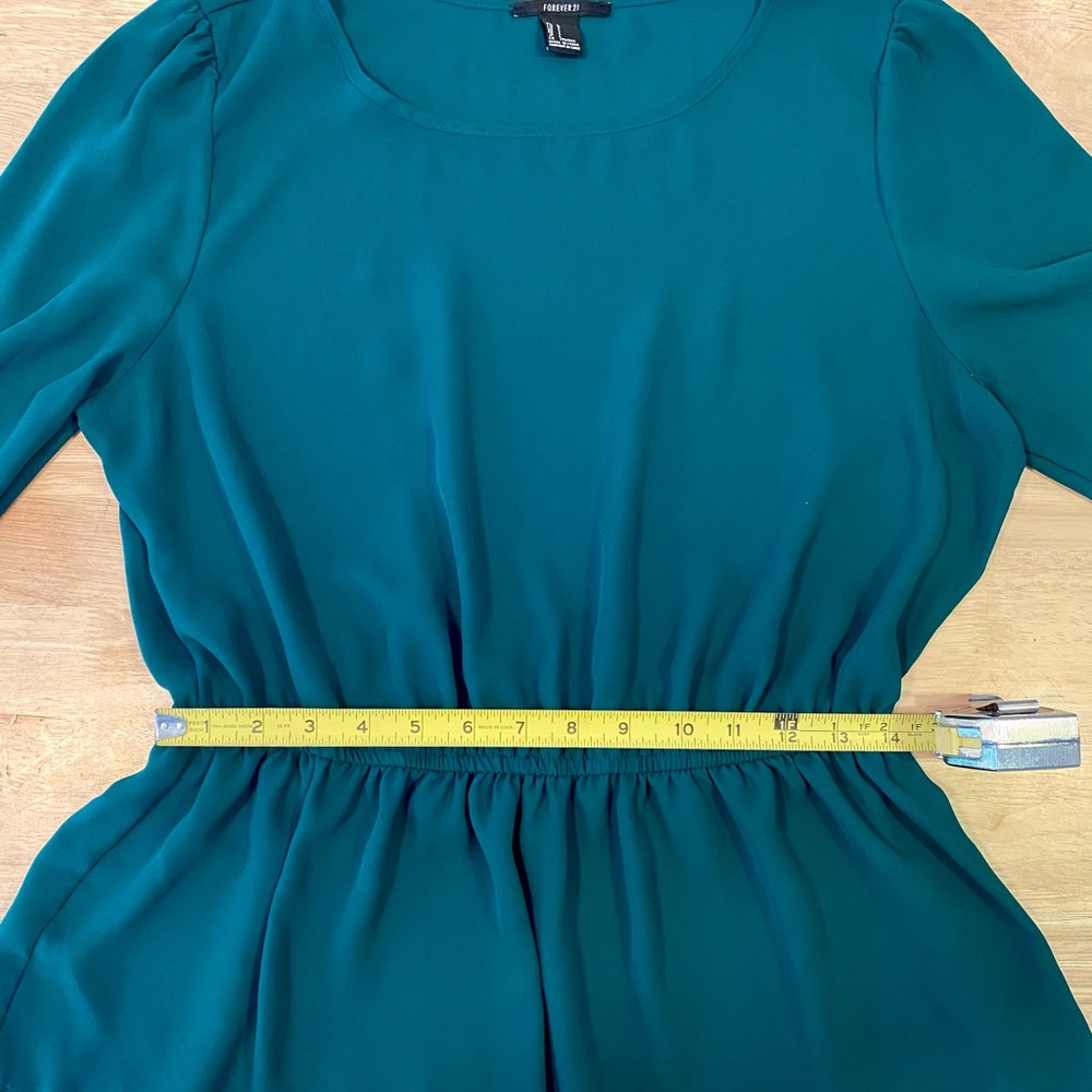 Forever 21 green blouse - Picture 4 of 6